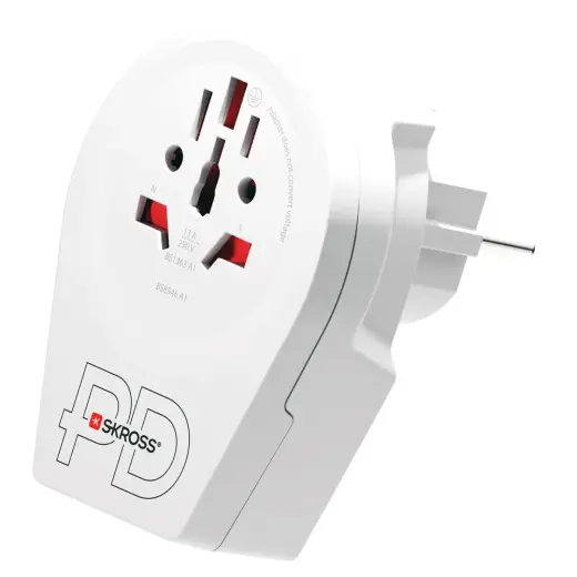 Travel adapter: World to Europe 250V 16A with USB + USB-C 20W SKROSS
