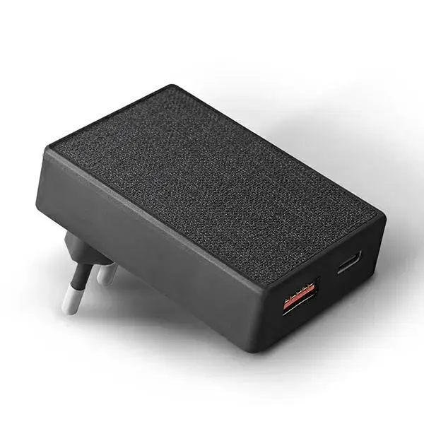 UNIQ Votre Slim Duo зарядное устройство | 20W | USB-C, USB-A | черное
