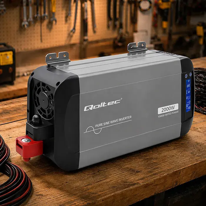 Qoltec Pure Sine Wave Inverter | 12V to 230V | 1000/2000W | LCD | USB | USC-C | Compatible with LiFePO4 GEL AGM