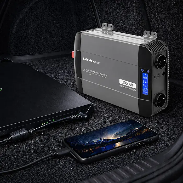 Qoltec Pure Sine Wave Inverter | 12V to 230V | 1500/3000W | LCD | USB | USC-C | Compatible with LiFePO4 GEL AGM