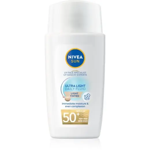 NIVEA SUN Ultra Light Toning Lotion SPF 50+ Color Light 40 Ml