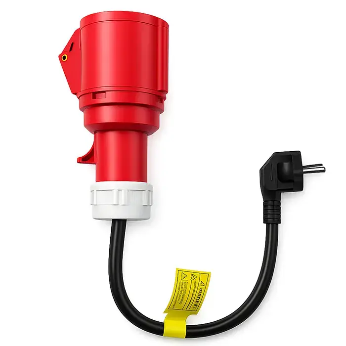 Qoltec Power adapter for EV chargers | CEE 16A 5-pin socket | 400V to 230V SCHUKO adapter | max 16A | 3.5 kW