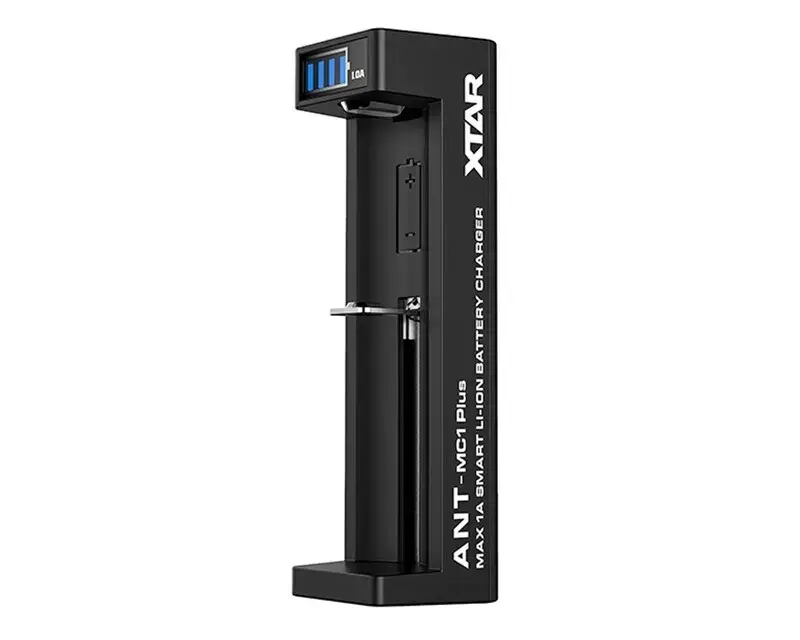 XTAR Charger Li-ion batteries 3.7V