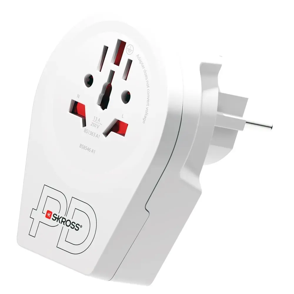 Travel adapter: World to Europe 250V