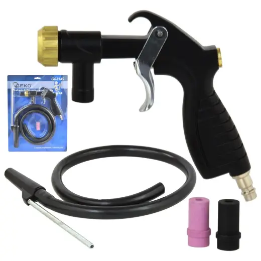 Sandblasting gun with hose