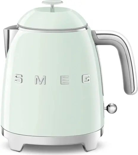 SMEG Kettle (KLF05PGEU) mini 0,8L pastelgreen