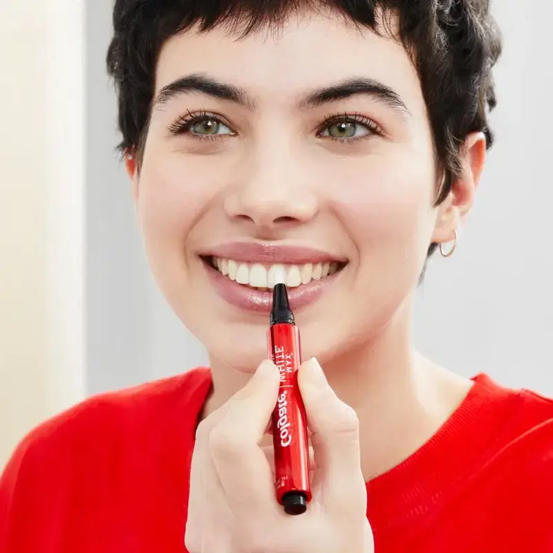 Colgate Max White Ultimate Teeth Whitening Pen (Serum) 2.5ml