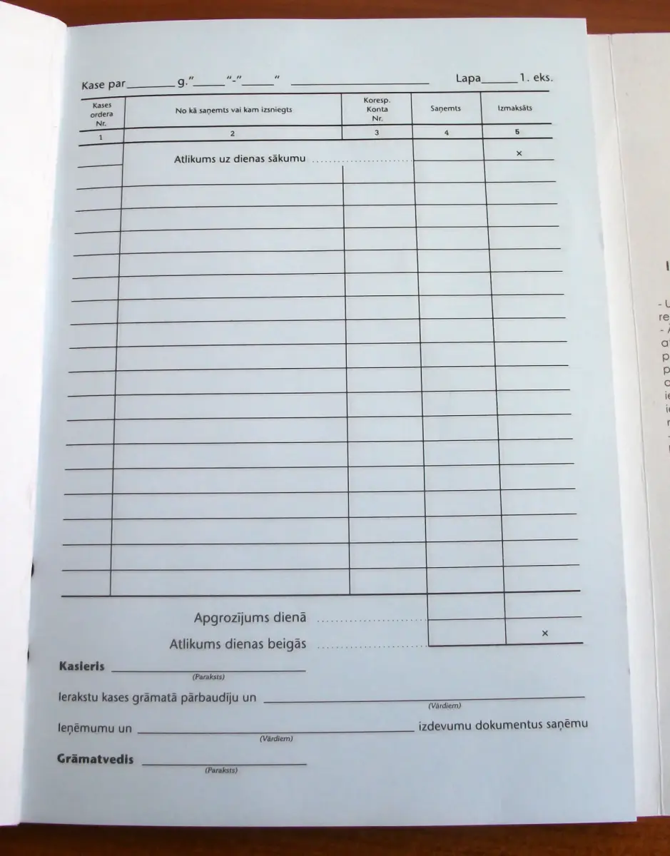 Kases grāmata paškopējoša A5, 50 kompl.