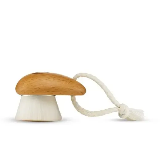 The Body Shop Super Soft Cleaning Brush
