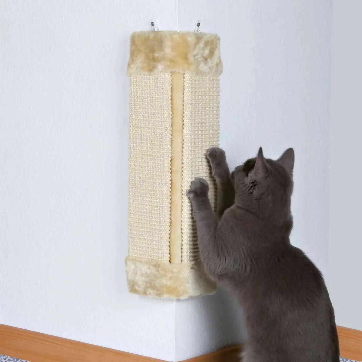 Nagu asināmais : Trixie Scratching Board for Corners 23*49cm, beige