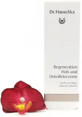 Dr. Hauschka Face Care Regenerating Neck and Decollette Cream 40Ml in Skin