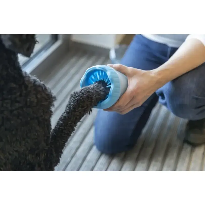 Ķepas tīrītājs : Trixie Paw cleaner, silicone/PP, M–L, blue