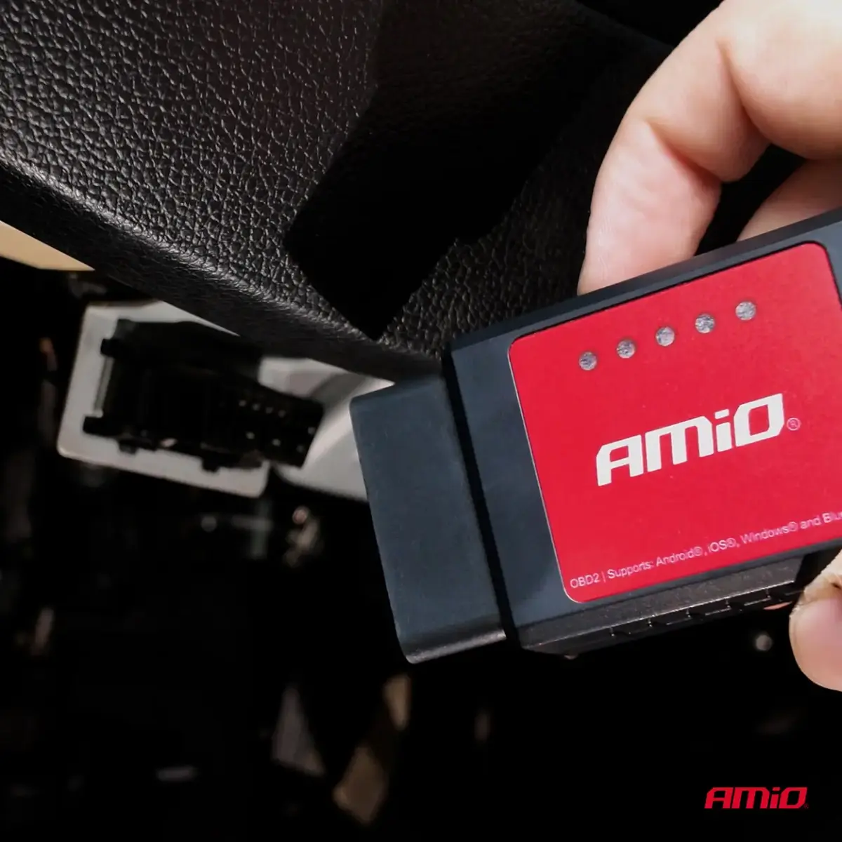 OBD2 diagnostic scanner AMIO-04733
