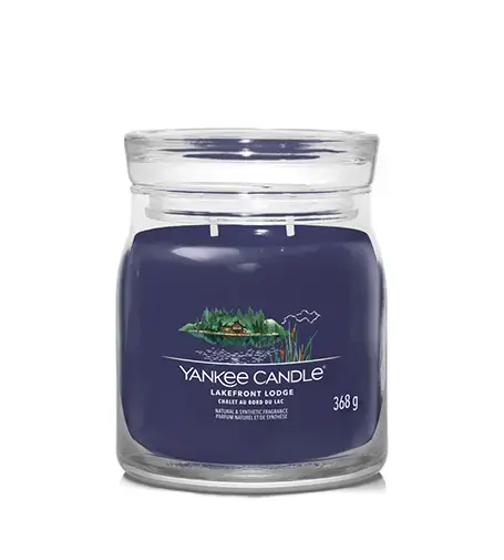 Yankee Candle Lakefront Lodge signature candle medium 368 g
