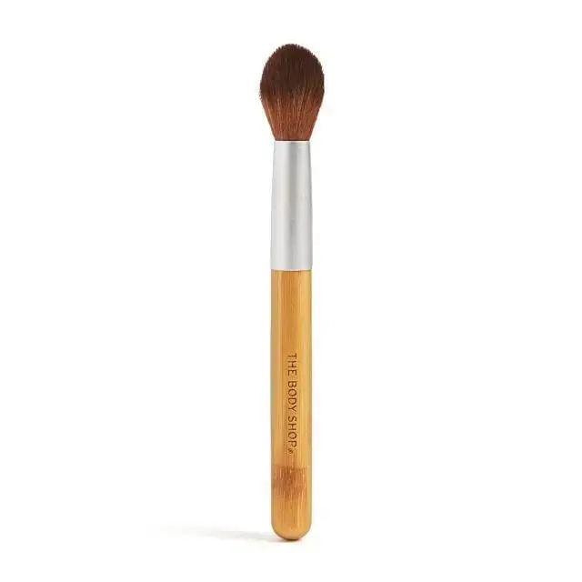 Pointed Highlighter Brush - the Body Shop