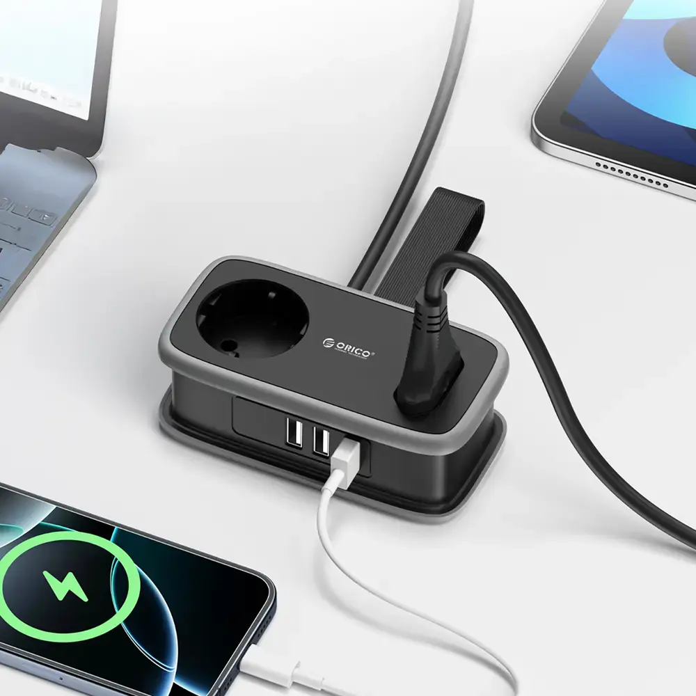 Orico AP3 65W GaN 6in1 Power Strip 2x AC + 2x USB-A + 2x USB-C - Black