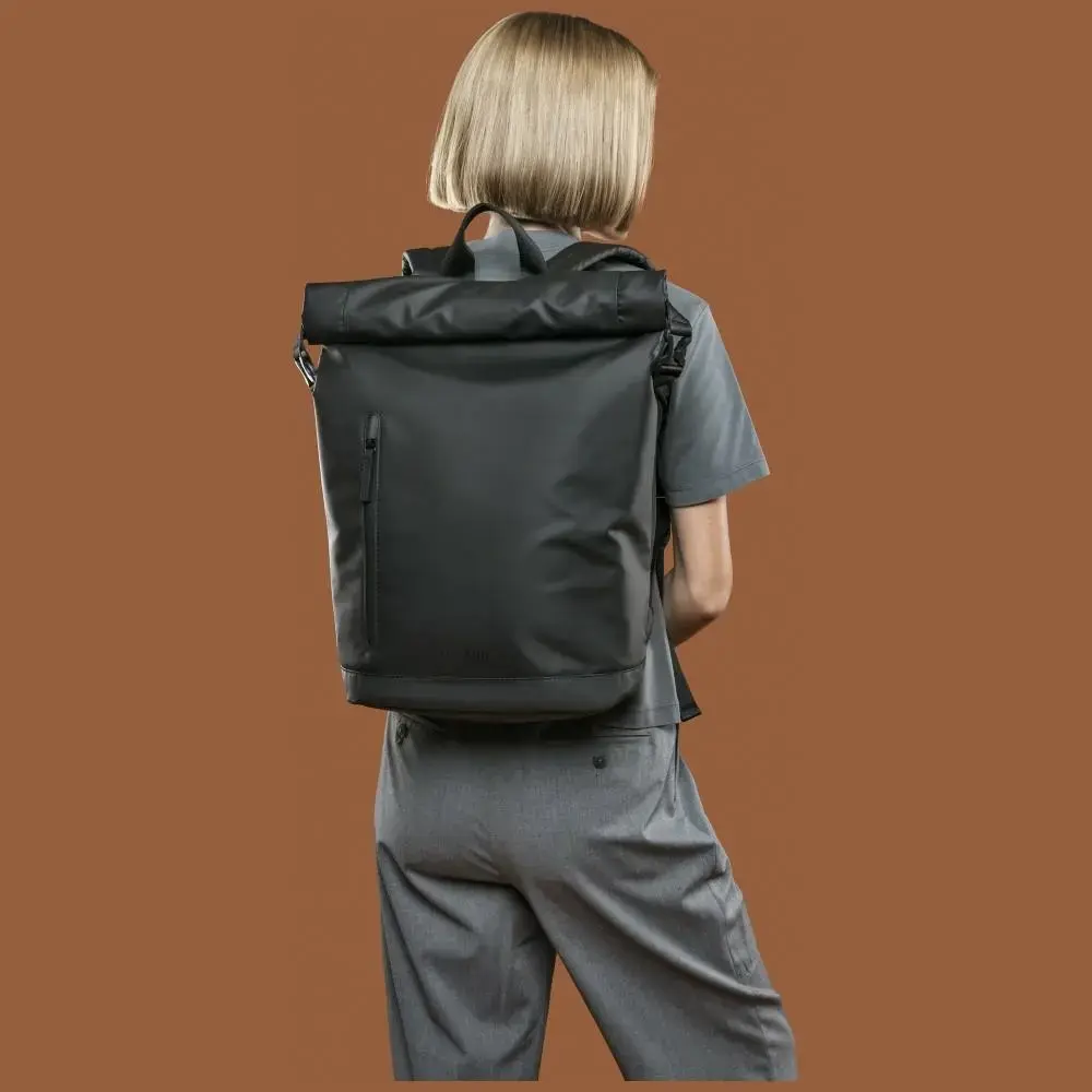Backpack Tucano Rollo for laptop 15.6"/    MacBook Pro 16" black