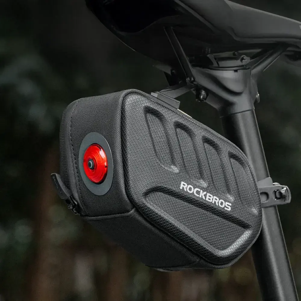 Torba rowerowa Rockbros C61 podsiodłowa z inteligentną lampką tylną 0,45 l - czarna