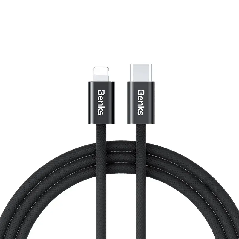 Benks D46 data transfer and charging cable | USB-C to Lightning | 27W | 2m | black