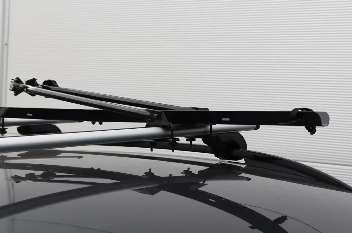 Roof bike rack black RBR-01 AMIO-02588