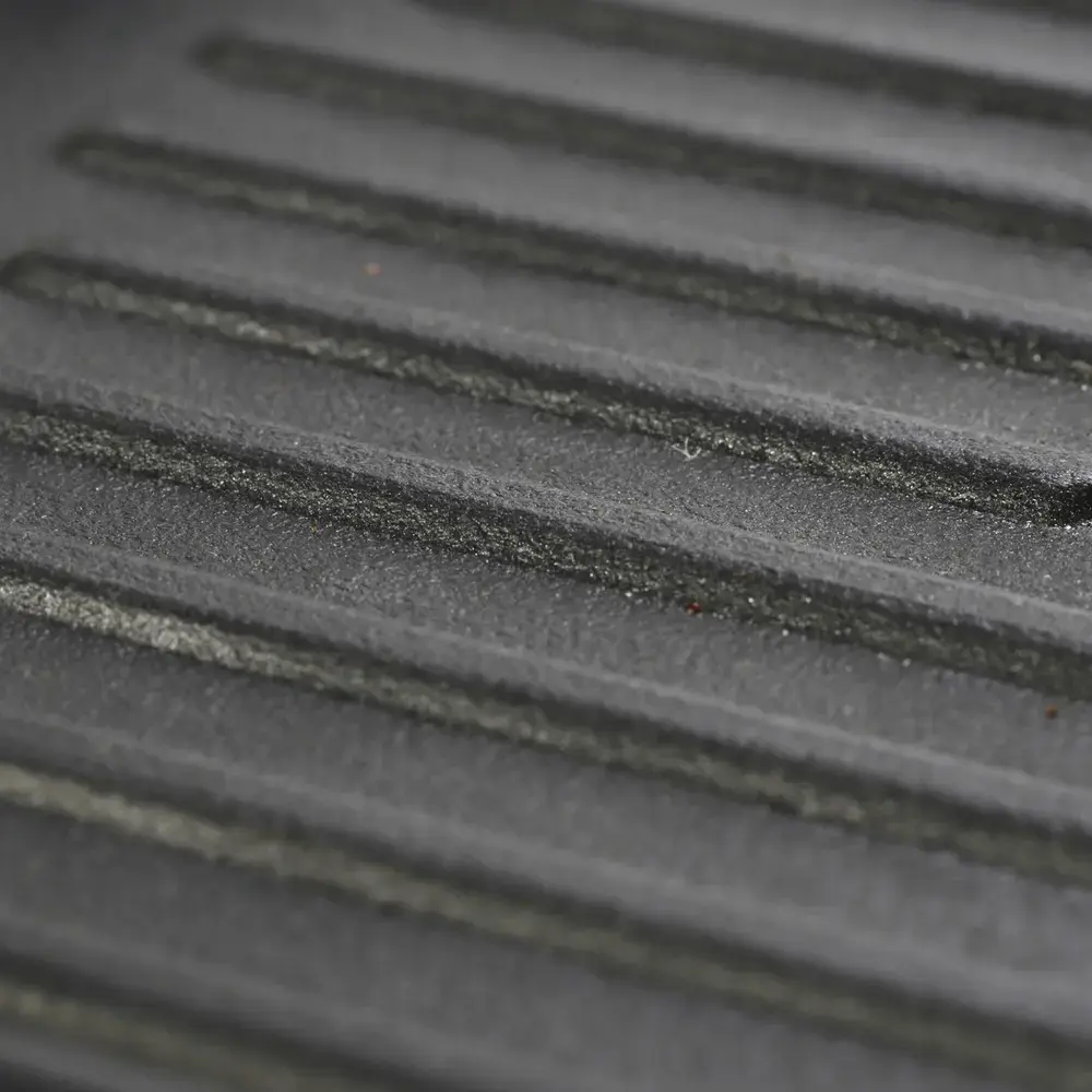 Grill grate for a gas camping stove with a CAST IRON burner function
