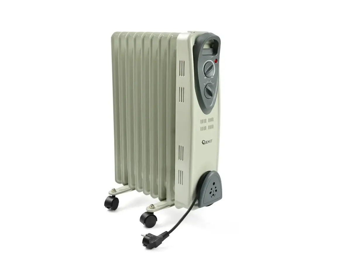 Eļļas radiators ar 9 ribām 2000W