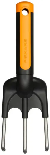 Zemes irdinātājs, Fiskars