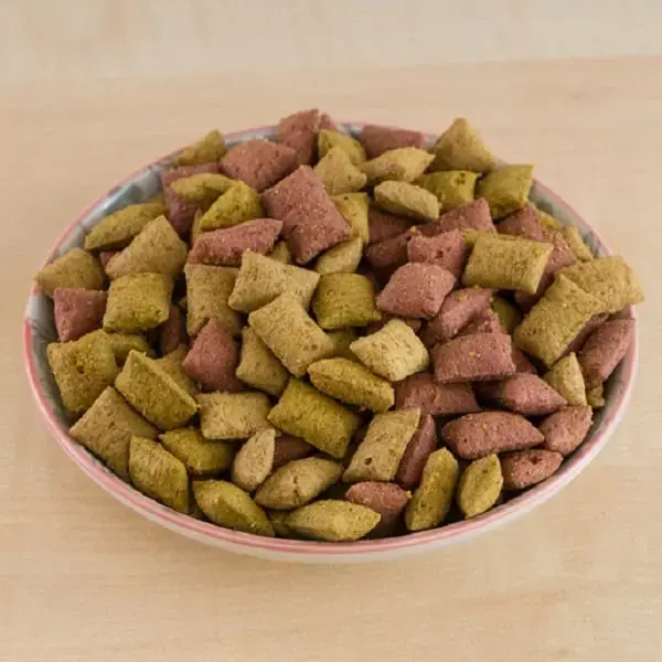 Gardumi kaķēniem : Gimborn Nutri Pockets JUNIOR MIX with Cheese and Milk and Yoghurt 60g