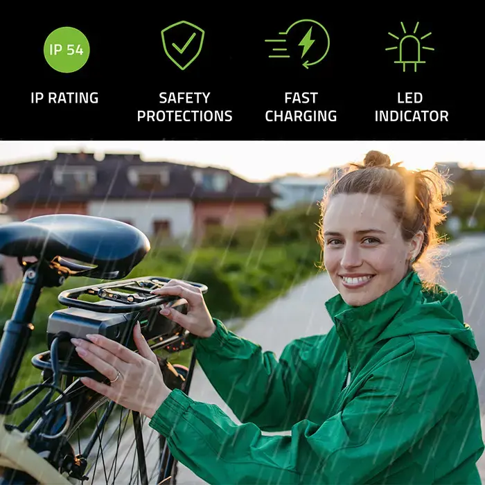 Qoltec Fast Charger for e-bike, electric scooter 36V | 42V | 2A | 5.5*2.1 | water resistant + power cable