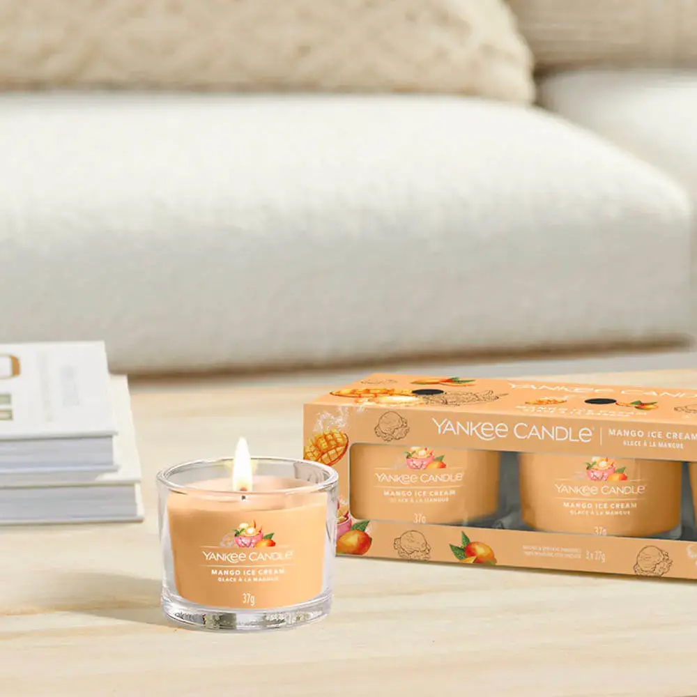 Yankee Candle Filled Votive Mango Ice Cream 37 G
