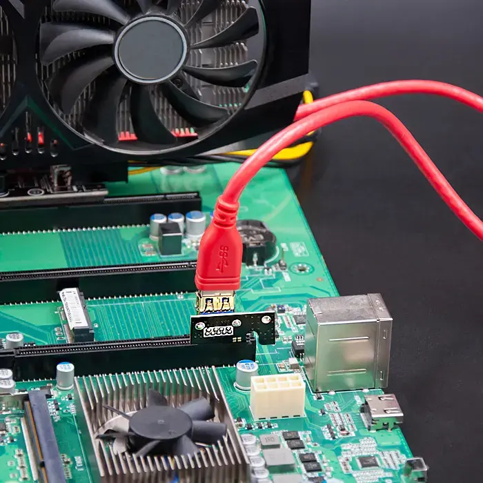 Qoltec Riser PCI-E 1x - 16x | USB 3.0 | ver. 009S Plus | SATA / PCI-E 6 pin