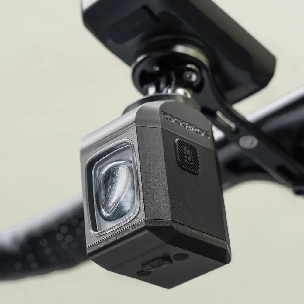 Rockbros M8 1600lm front bike light with remote control 10m rechargeable 4000 mAh - black
