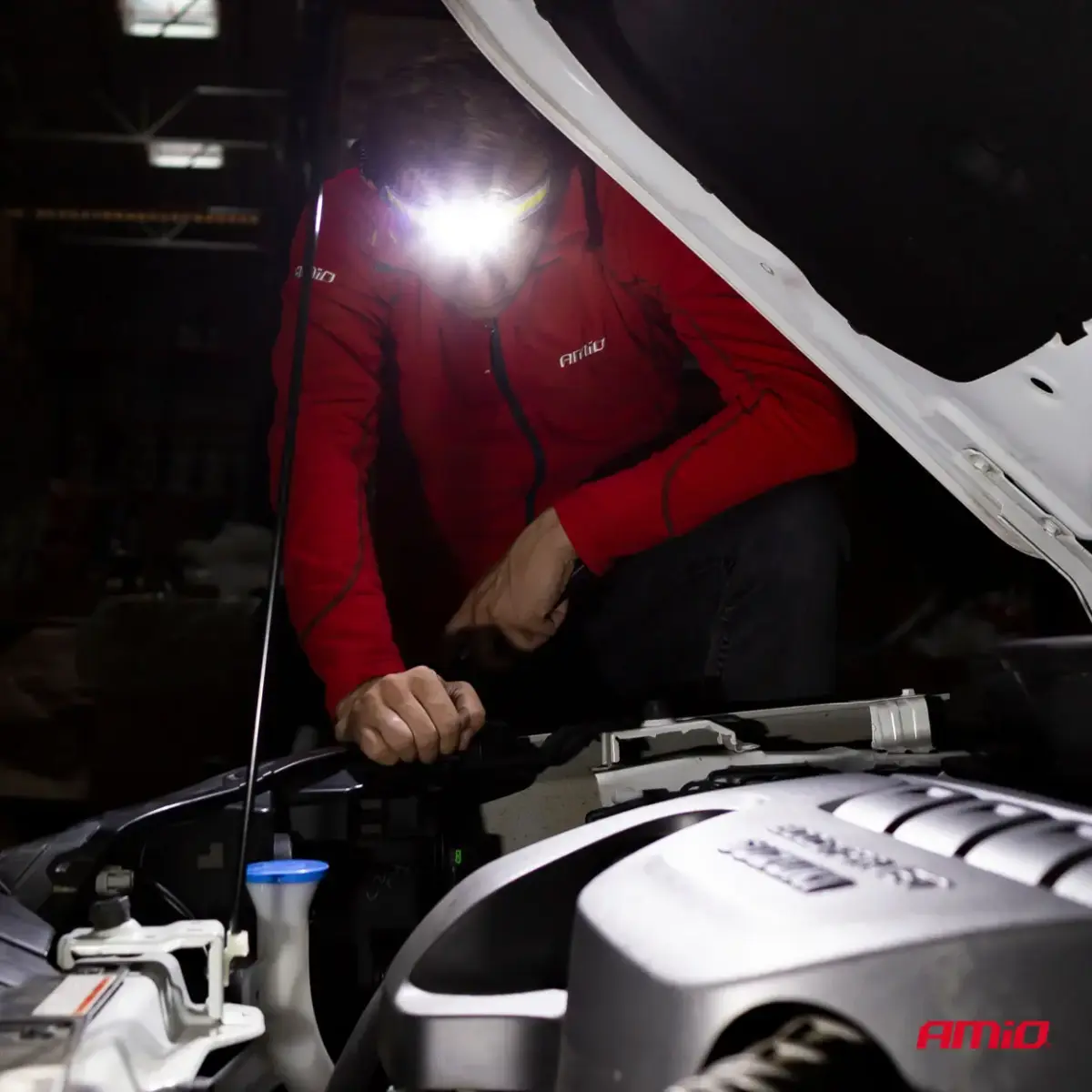 LED headlamp LH04