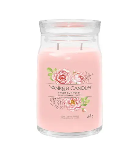 Yankee Candle Fresh Cut Roses signature candle 567 g