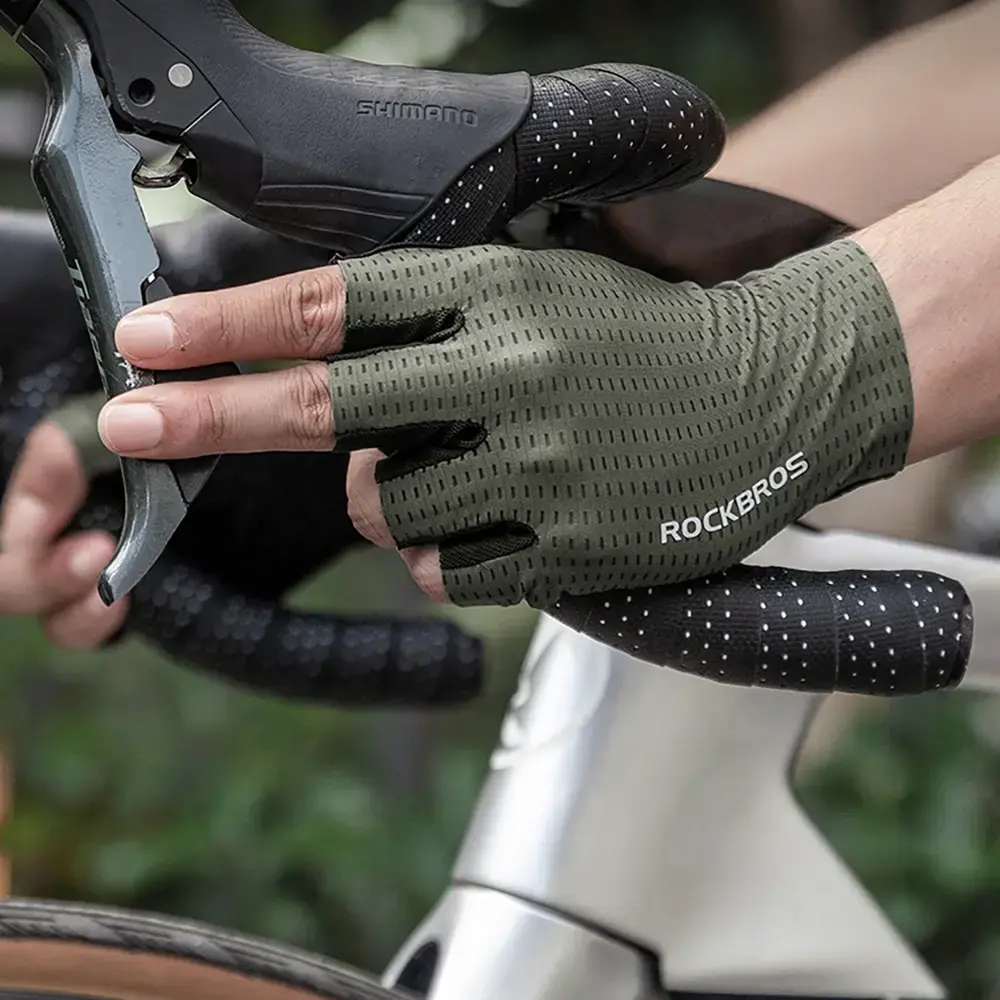 Rockbros Breathable Short Finger Cycling Gloves, Size: S - Green