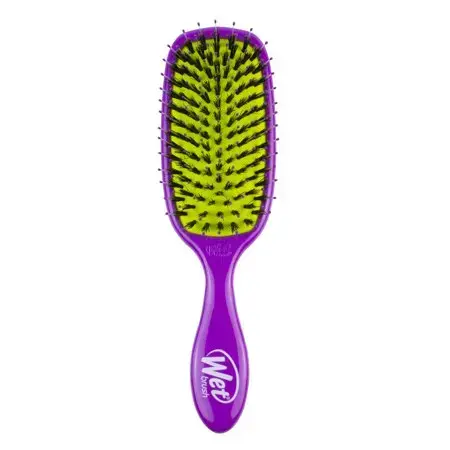 The Detangling Brush That Brings Out Your Hair's Natural ShinePerfect For Use with Dry ShampooWorks Wonders on All Hair TypesMeet the Shine EnhancerFor shiny, happy, healthy hairThe key to beautiful, shiny hair is in the brush. Our Shine Enhancer is made from 100% Natural Boar and exclusive IntelliFlex® bristles. It gently detangles while it spreads your hair's natural oil, creating vibrant luster and shine. It also works great for evenly distributing dry shampoo. Versatility never looked so goo