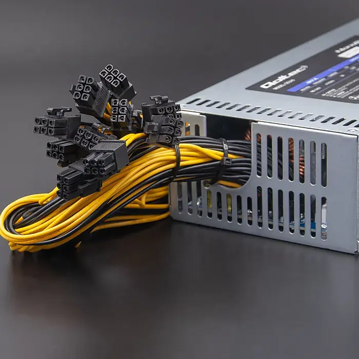 Qoltec  PCI-E 1800W power supply | 80 Plus Platinum | Data mining