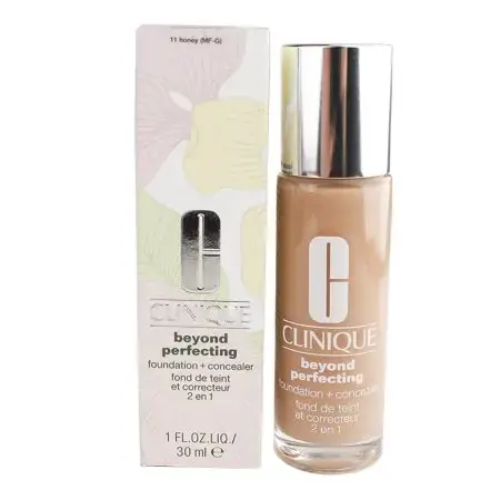 Clinique Beyond Perfecting Foundation and Concealer 30ml (Various Shades) - Honey
