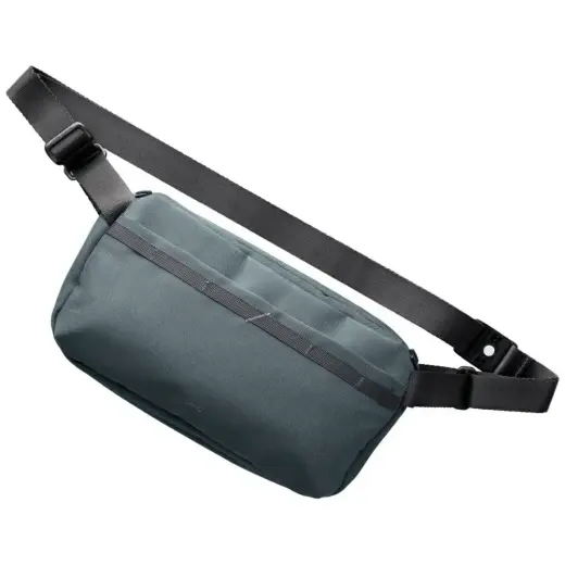 Bag Crossbody UNIQ Denver 5L blue