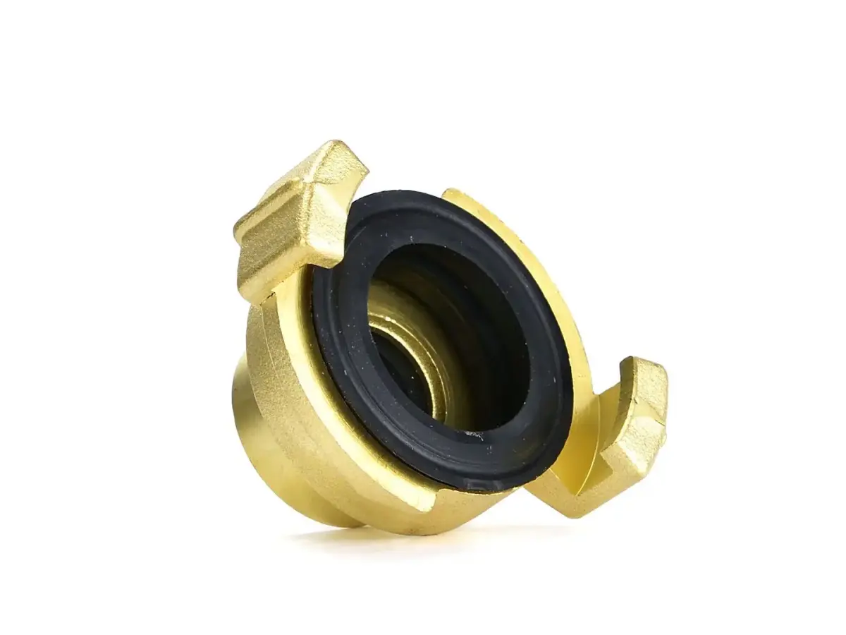 GEKA-type brass coupling, female thread 1/2"