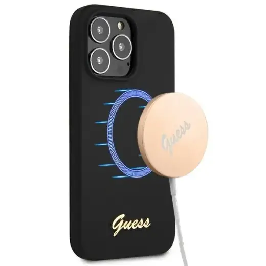 Guess GUHMP13LLSLMGBK iPhone 13 Pro | 13 6,1" black|czarny hardcase Silicone Script Gold Logo MagSafe