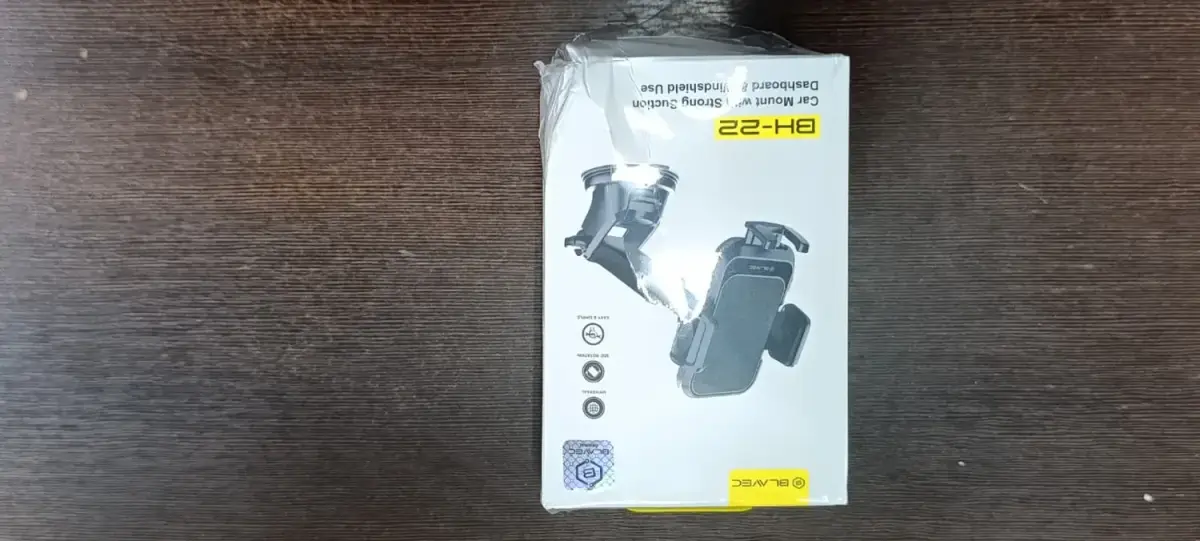 Blavec Car holder BH-22 to windshield / dashboard (BH22-WSB) black (damaged packaging)