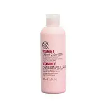 Cream Cleanser ( with Vitamin E )