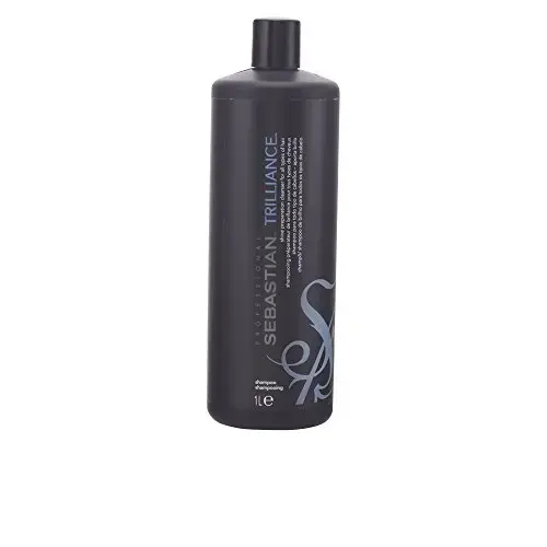 The shampoo for a radiant shine Sebastian Professional Trilliance perfectly smoothes the surface of the hair. It contains a mountain crystal extract that removes all accumulated impurities from the hair and smoothes the hair fiber along the entire length to better reflect the light. The result can therefore be nothing less than perfectly clean hair with brilliant shine.