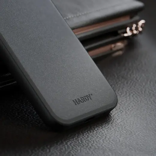 3mk Hardy Silky Leather phone case with MagSafe support for iPhone 14 Plus black