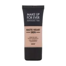 Matte Velvet Skin 24H Make-up 30 ml.