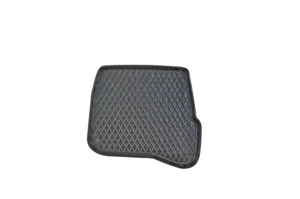 Rubber car mat MG Passat rear, model - (17 RIGHT)