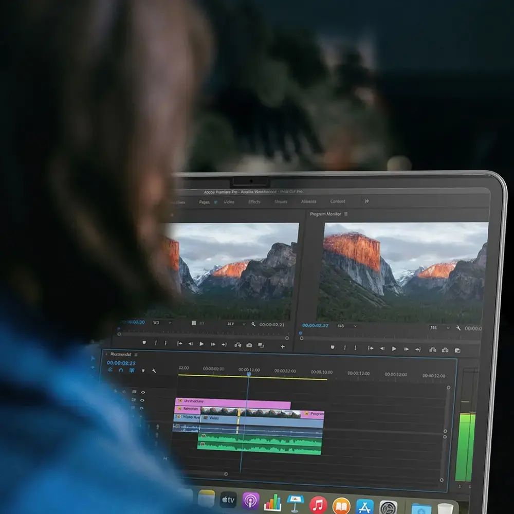AmazingThing Radix MagClear Film for MacBook Neo 13"