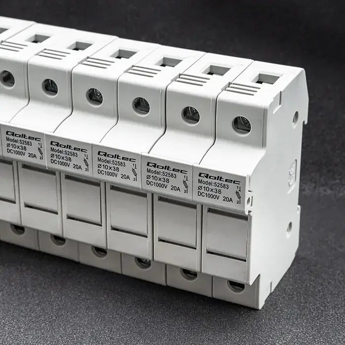 Qoltec Fuse base + DC fuse | 2P|1000V |20A |10x38 |solar