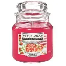 Yankee Candle Home Inspiration Sugared Strawberries - Scented Candle - 104.0 G